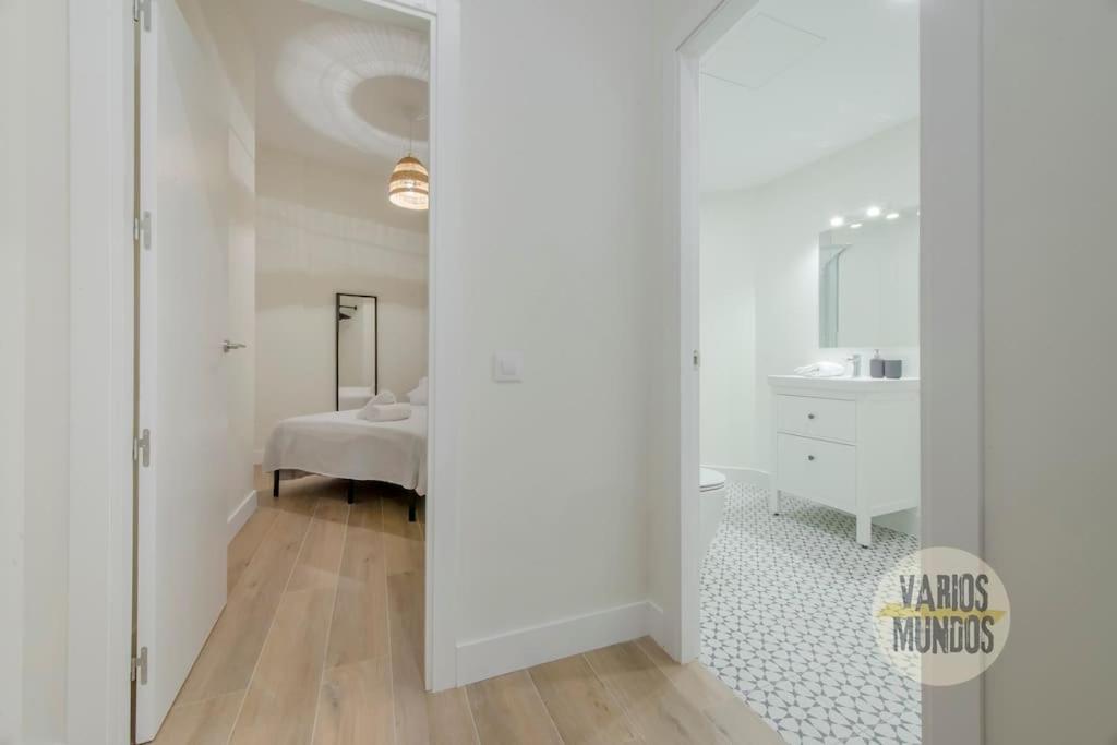 Cool Y Centrico Apt 6Px En Plena Plaza Del Carmen E2 Madrid Exterior photo